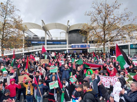 Sint-Niklase protestactie voor een staakt-het-vuren in Palestina © Sint-Niklaas zonder Racisme 